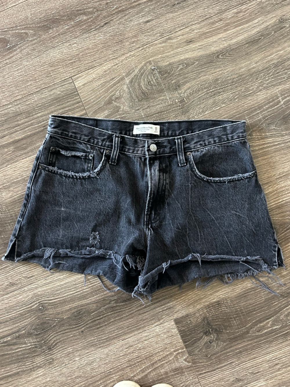 Abercrombie- Boyfriend Short